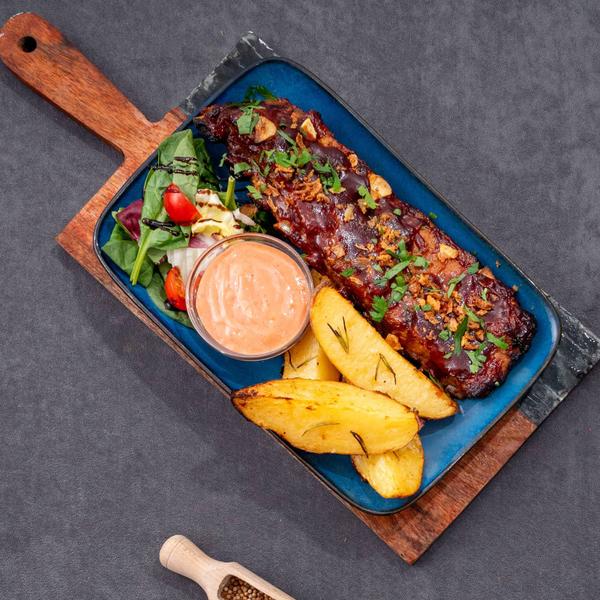 Coaste de porc gătite lent